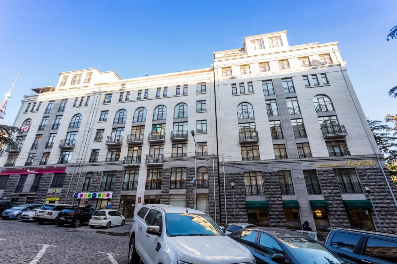 Apartment In The City Center Lll Тбилиси Экстерьер фото